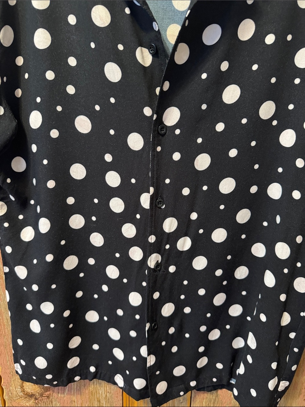 Black & White Polka Dot Short-Sleeve Shirt, Slim fit, XL - Picture 4 of 11